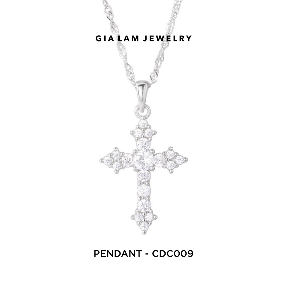 925 Sterling Silver CZ Cluster Pendant Necklace